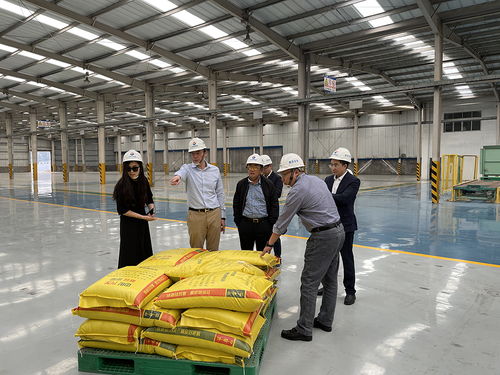 強化產業鏈協同合作，國聯股份攜肥多多走進荊楚大地，共拓磷化工產品銷售新篇章